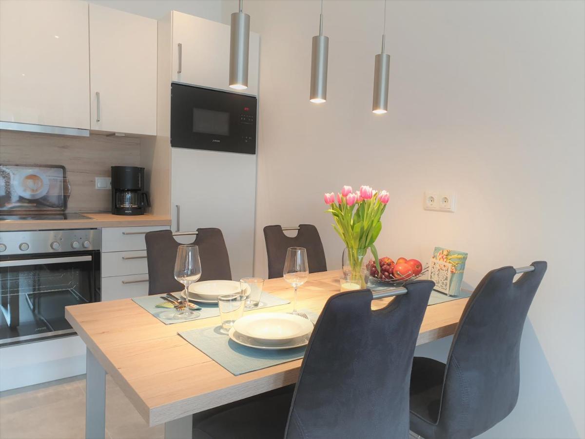 Apartment Jadestrand, Am Alten Deich 4-6, Whg 1 20 Дангаст Экстерьер фото