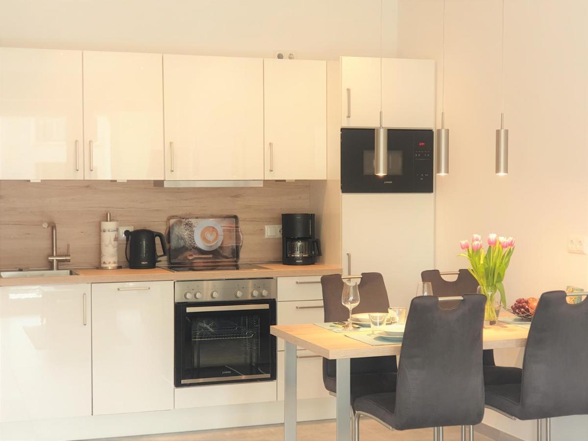Apartment Jadestrand, Am Alten Deich 4-6, Whg 1 20 Дангаст Экстерьер фото
