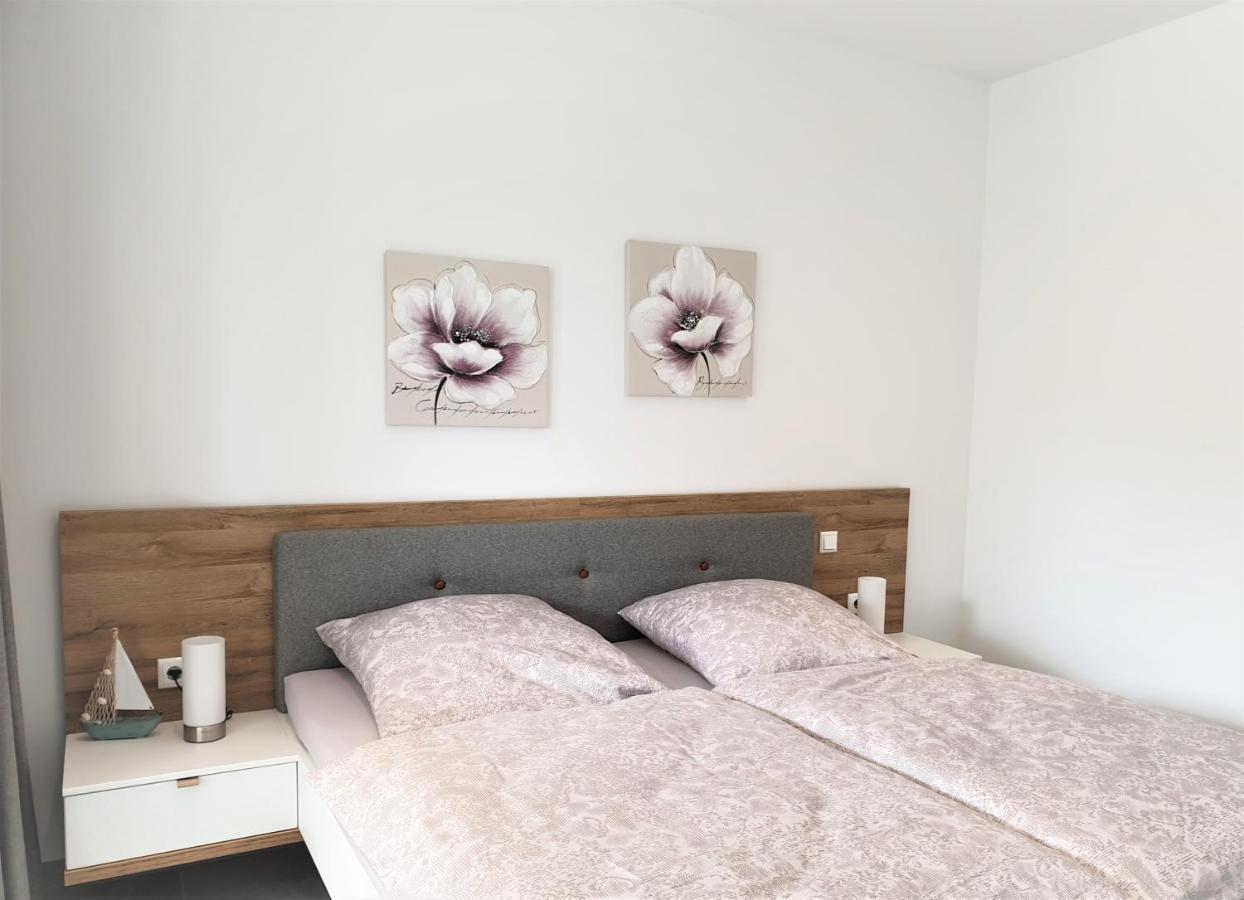 Apartment Jadestrand, Am Alten Deich 4-6, Whg 1 20 Дангаст Экстерьер фото
